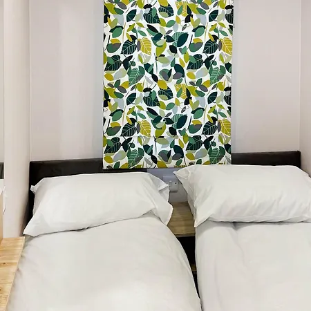 The Shawl Retreat - Uk50457 Leyburn