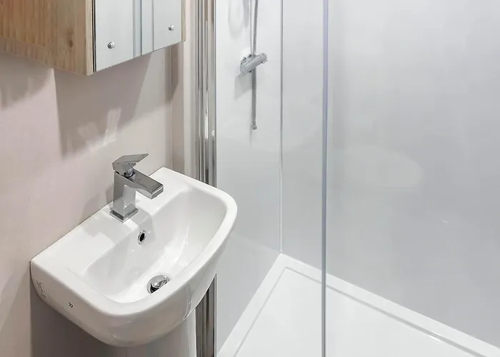 The Shawl Retreat - Uk50457 * Leyburn